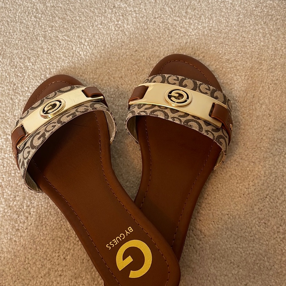 Brown gold and tan guess Sandler